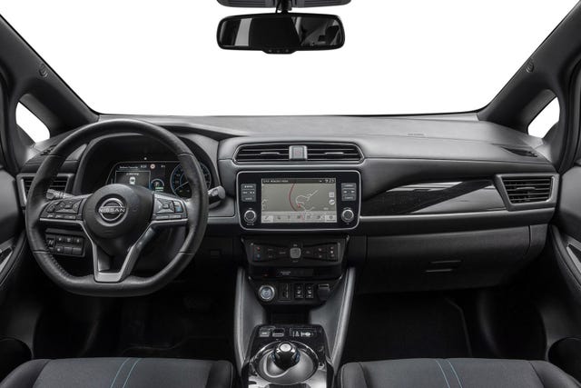 2022 NISSAN LEAF - 13