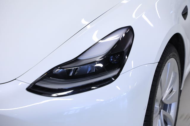 2021 TESLA MODEL 3 - 8