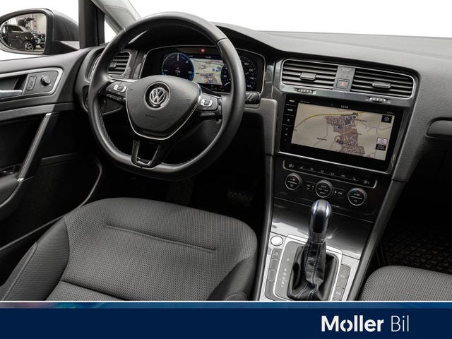 2019 VOLKSWAGEN GOLF - 10
