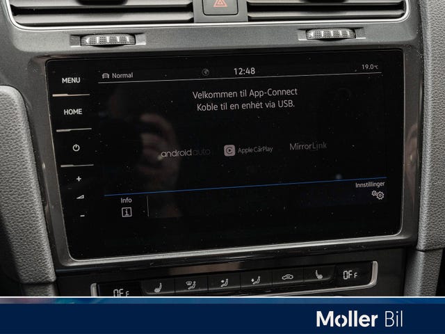 2019 VOLKSWAGEN GOLF - 24