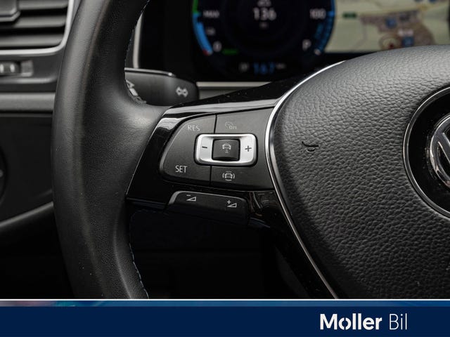 2019 VOLKSWAGEN GOLF - 14