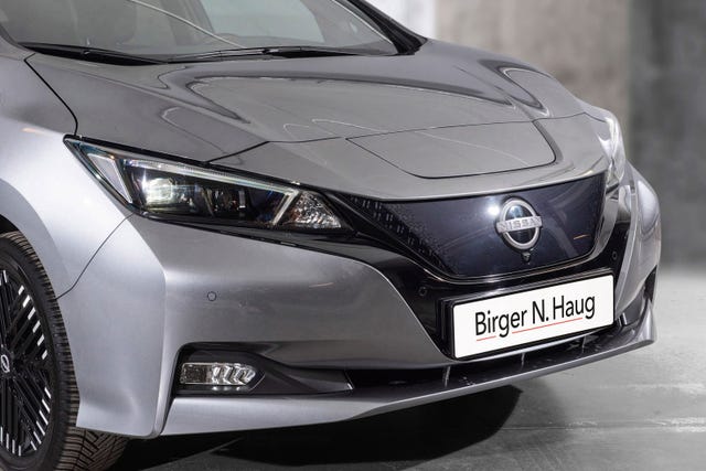 SJNFAAZE1U0165824 2022 NISSAN LEAF-1