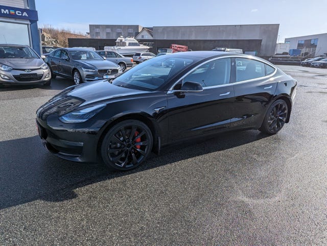 5YJ3E7EB6KF207742 2019 TESLA MODEL 3-1