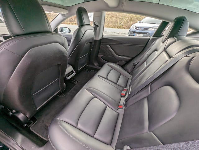 2019 TESLA MODEL 3 - 18