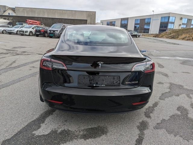 2019 TESLA MODEL 3 - 12