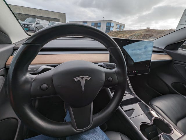 2019 TESLA MODEL 3 - 23