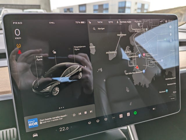 2019 TESLA MODEL 3 - 28
