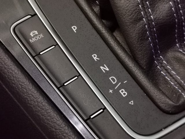2018 VOLKSWAGEN GOLF - 20