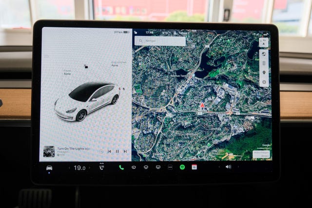 2021 TESLA MODEL 3 - 29