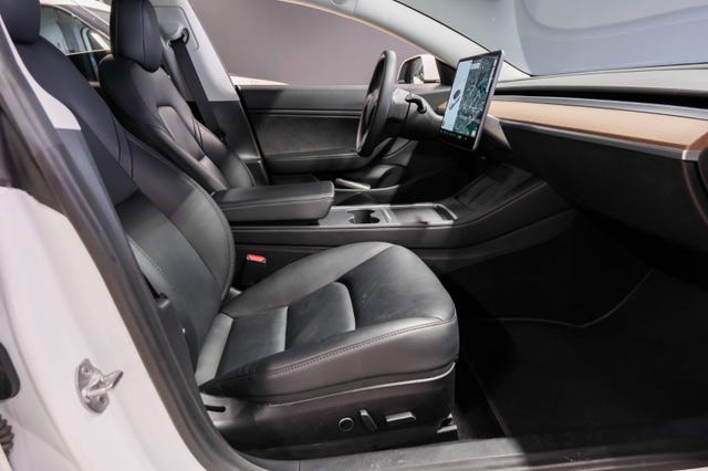 2021 TESLA MODEL 3 - 23