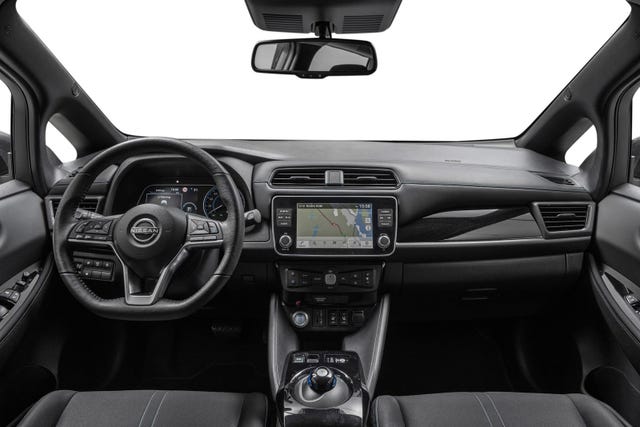 2022 NISSAN LEAF - 13