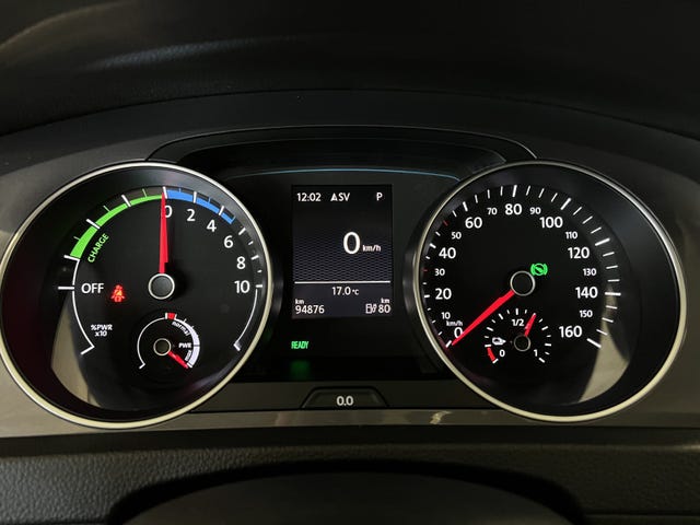 2015 VOLKSWAGEN GOLF - 15