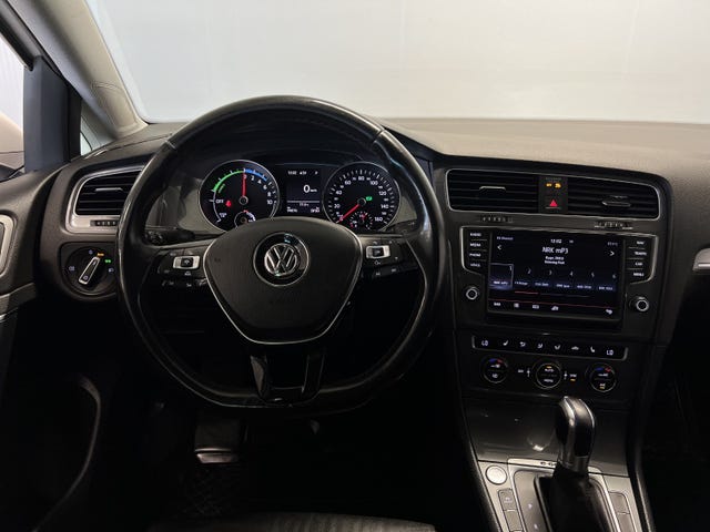 2015 VOLKSWAGEN GOLF - 13