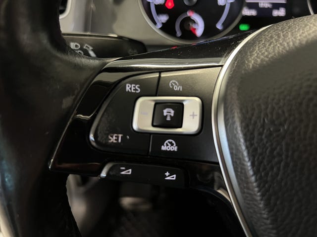 2015 VOLKSWAGEN GOLF - 17