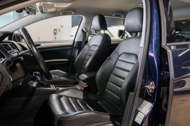 2015 VOLKSWAGEN GOLF - 11