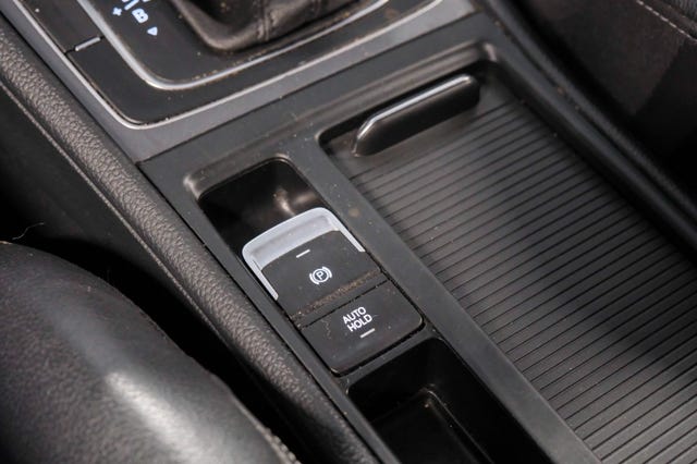 2015 VOLKSWAGEN GOLF - 33