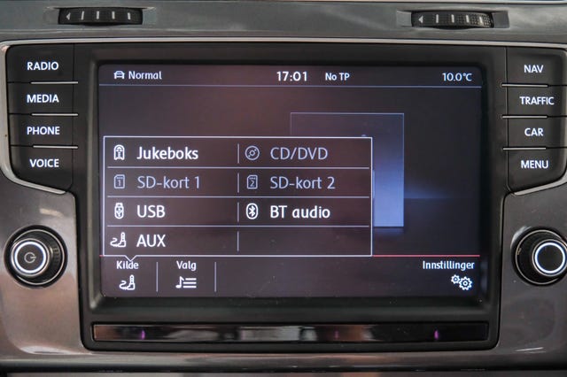 2015 VOLKSWAGEN GOLF - 27
