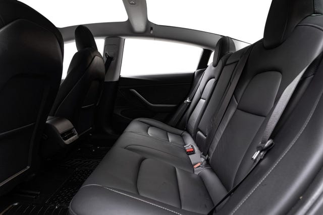 2021 TESLA MODEL 3 - 23