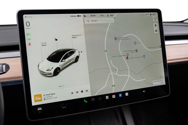2021 TESLA MODEL 3 - 22