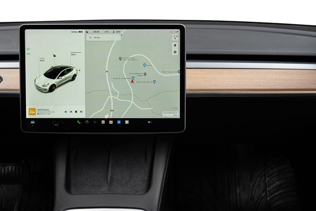 2021 TESLA MODEL 3 - 17