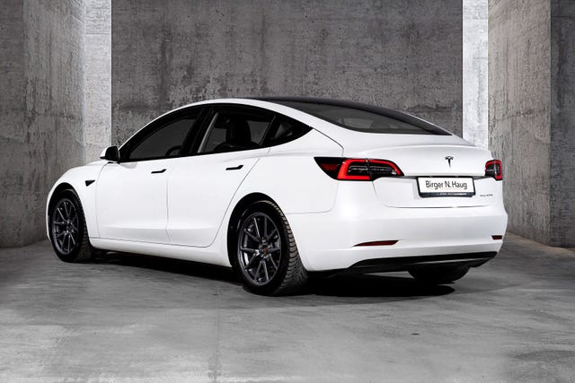 5YJ3E7EBXMF837945 2021 TESLA MODEL 3-1