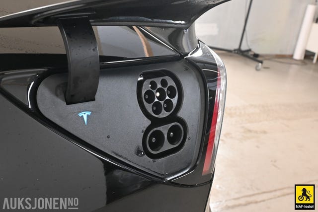 2021 TESLA MODEL 3 - 41