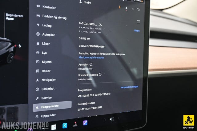 2021 TESLA MODEL 3 - 26
