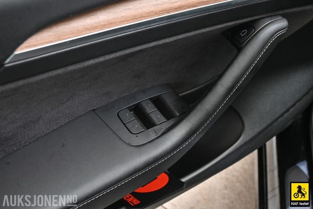 2021 TESLA MODEL 3 - 8