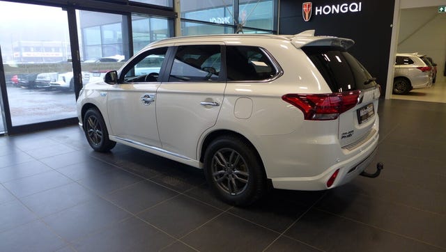 JMBXDGG3WLZ022037 2020 MITSUBISHI OUTLANDER-2