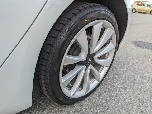 2019 TESLA MODEL 3 - 12
