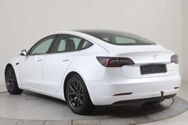2019 TESLA MODEL 3 - 37