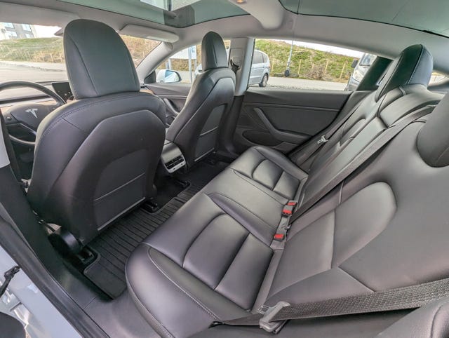 2019 TESLA MODEL 3 - 18