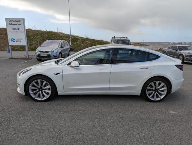 2019 TESLA MODEL 3 - 9