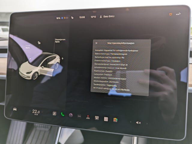 2019 TESLA MODEL 3 - 27