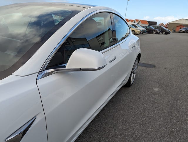 2019 TESLA MODEL 3 - 11