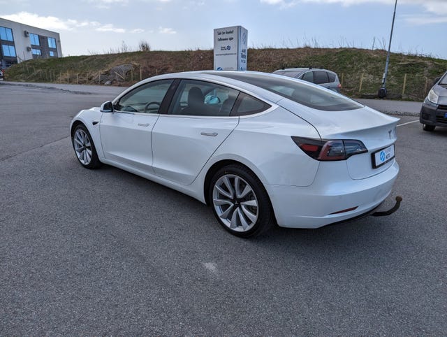 2019 TESLA MODEL 3 - 8