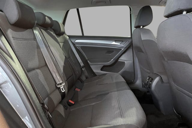2019 VOLKSWAGEN GOLF - 17