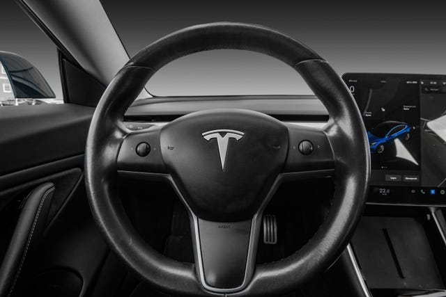 2019 TESLA MODEL 3 - 13
