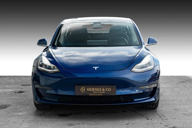 5YJ3E7EB7KF321085 2019 TESLA MODEL 3-2