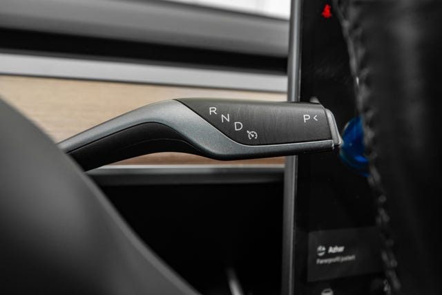 2019 TESLA MODEL 3 - 14