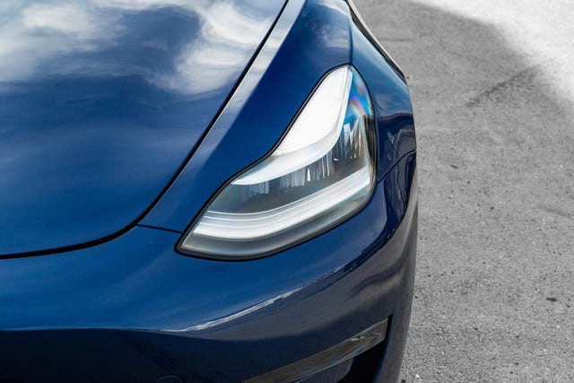 5YJ3E7EB7KF321085 2019 TESLA MODEL 3-3