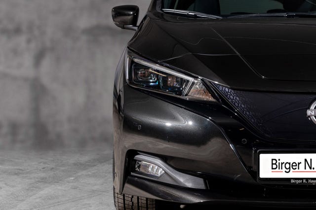 2022 NISSAN LEAF - 7