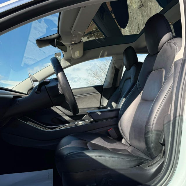 2019 TESLA MODEL 3 - 24
