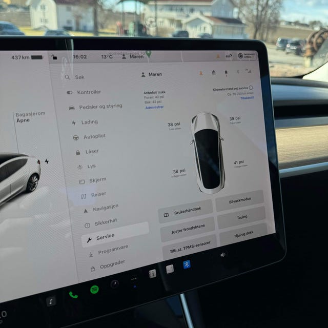 2019 TESLA MODEL 3 - 39
