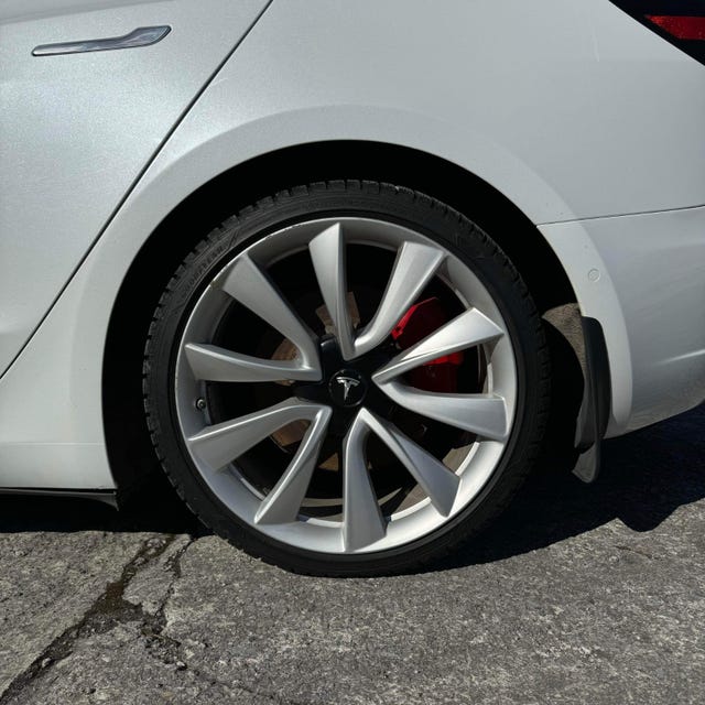 5YJ3E7EB0KF207445 2019 TESLA MODEL 3-5