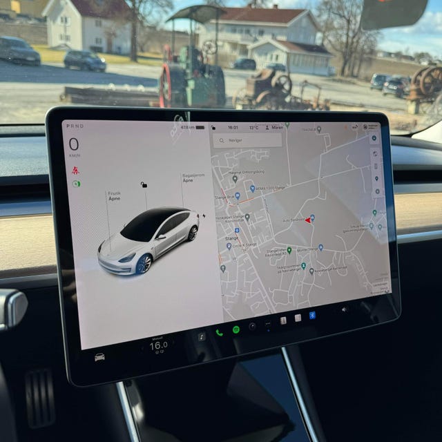 2019 TESLA MODEL 3 - 40