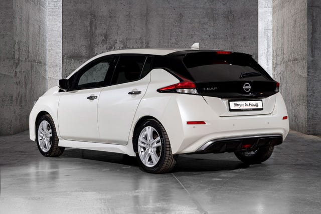SJNFAAZE1U0176780 2022 NISSAN LEAF-1