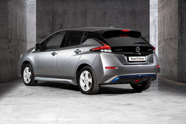 SJNFAAZE1U0112048 2021 NISSAN LEAF-1