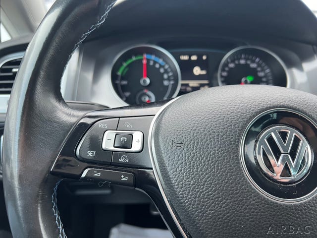 2015 VOLKSWAGEN GOLF - 15