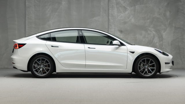 2021 TESLA MODEL 3 - 10
